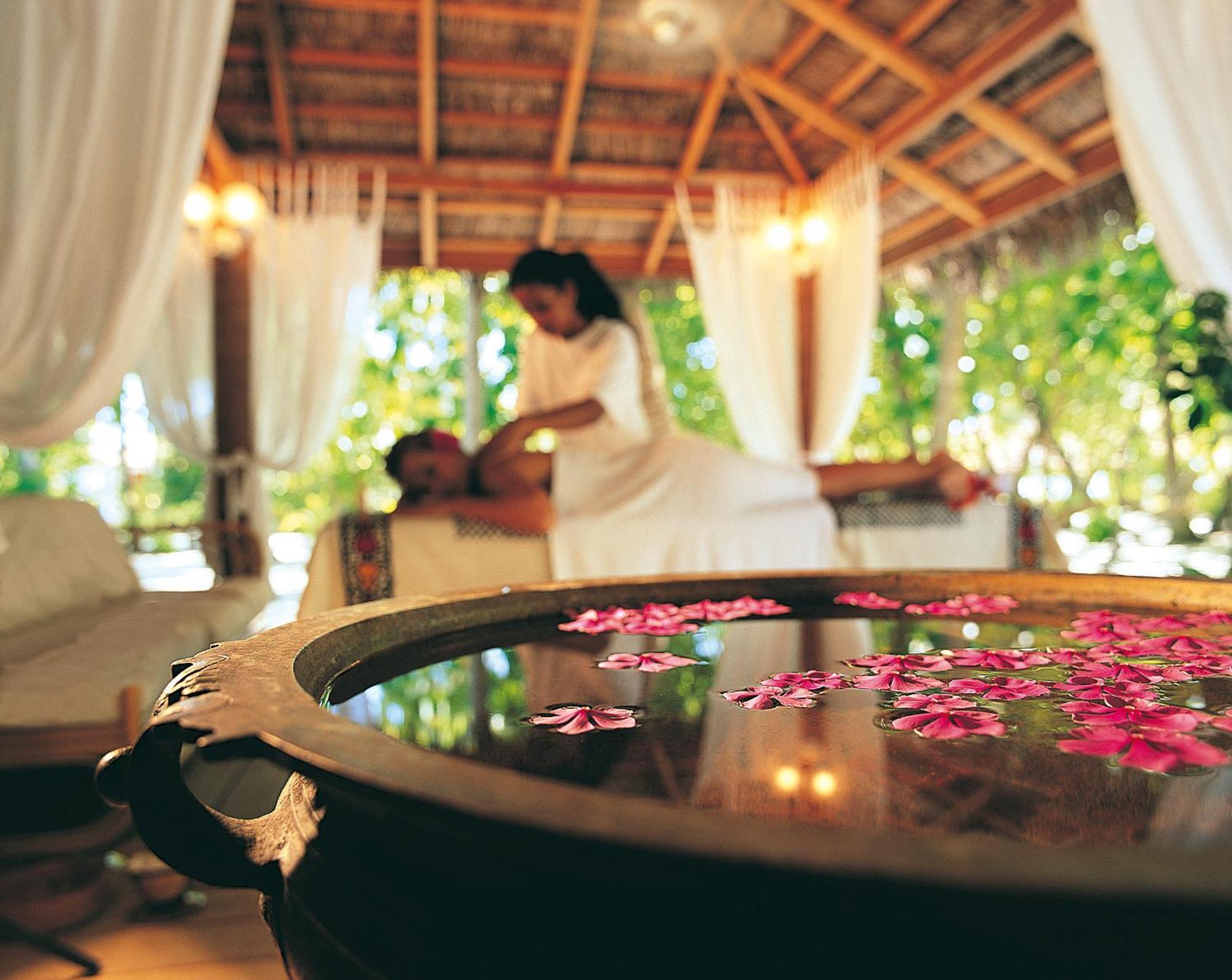 Diamonds Thudufushi Maldives Resort & Spa Thundufushi Dış mekan fotoğraf
